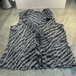 Anne Klein Sleeveless Blouse.